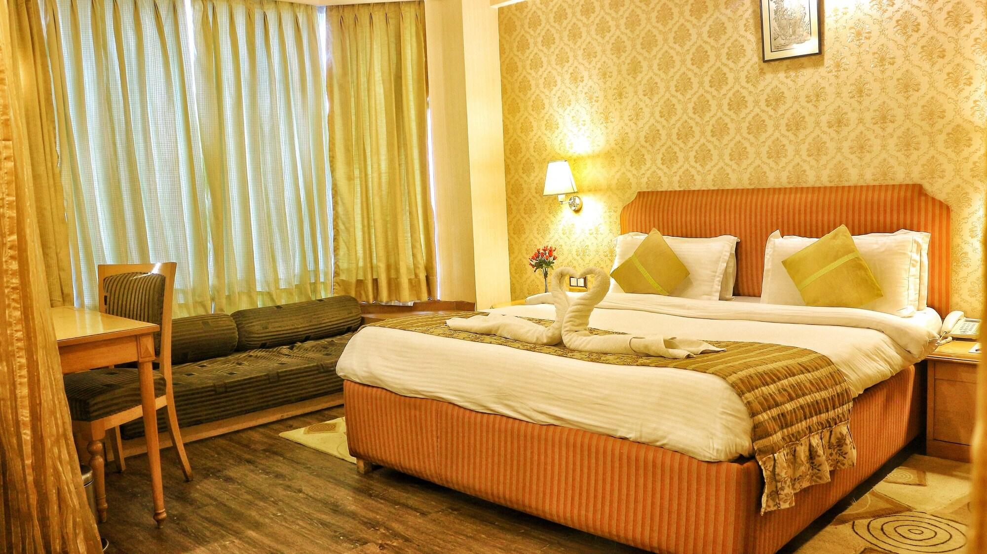 Dee Marks Airport Hotel & Resorts Нью-Делі Екстер'єр фото